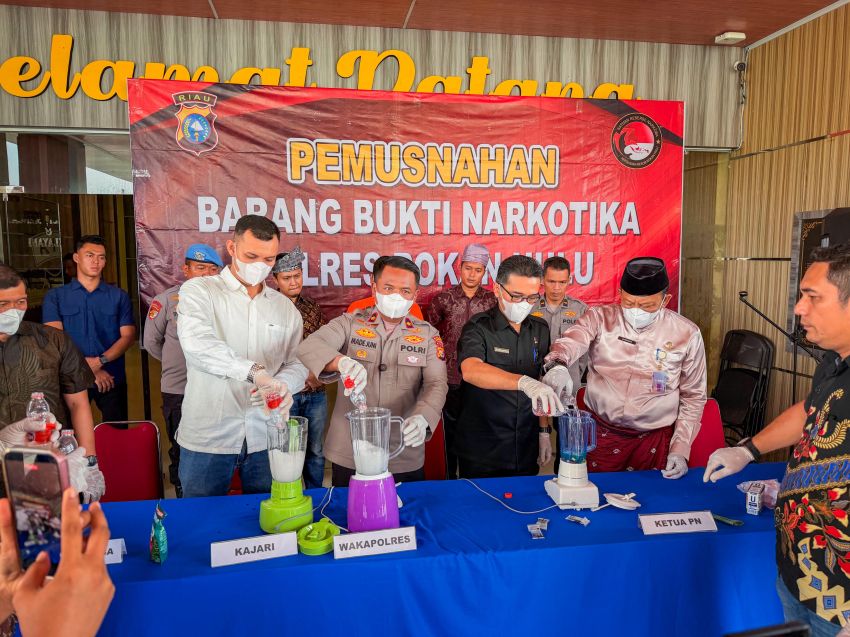 Polres Rohul Bersama Kejari dan Pengadilan Musnahkan 961,5 Gram Sabu dan 229 Butir Ekstasi
