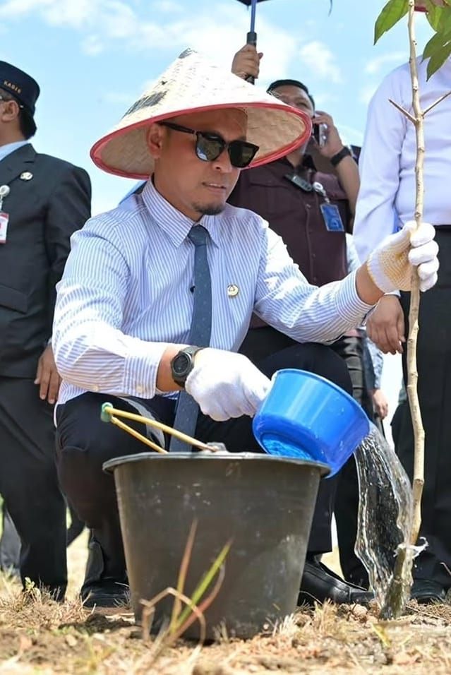 Merawat Masa Depan, Begini Skema Tanam 25 Pohon untuk Pelajar