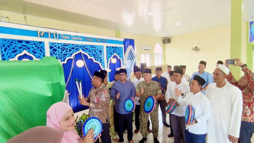 MTQ Pebatuan Resmi Dibuka, 101 Kafilah Perebutkan Piala Bergilir
