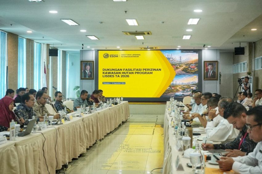Bupati Herman: Seluruh Dusun di Inhil Harus Teraliri Listrik
