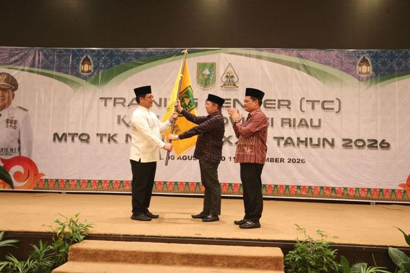 56 Kafilah Riau XXXI Tahun 2026 Semarang Dilepas, Ada Bonus Rp200 Juta