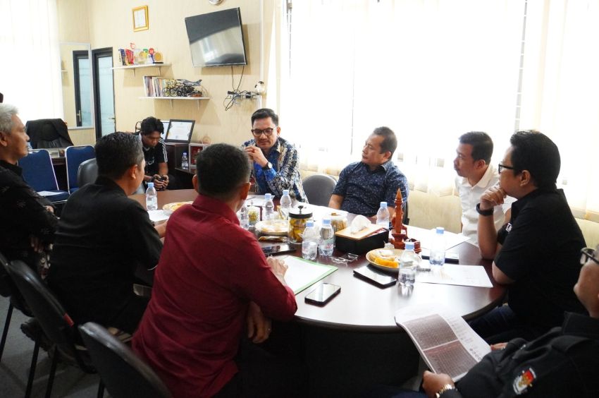 KPU Riau Koordinasi PDPB Semester II 2026 dengan Bawaslu