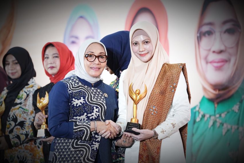 Bunda Literasi Pekanbaru Raih Apresiasi Swara Cantika 2026