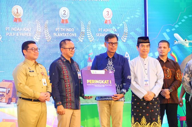 Komitmen Hilirisasi Industri, IKPP Perawang Raih Peringkat 1 Investasi Hilirisasi Kategori PMA di Riau 2026