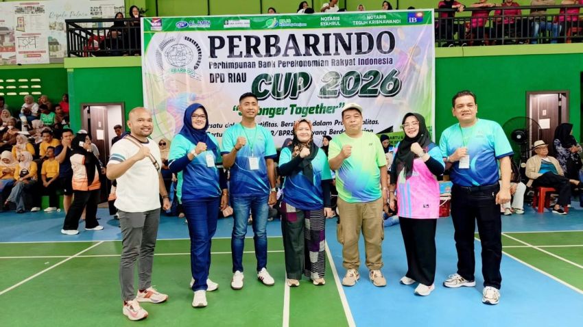 28 BPR-BPRS se-Riau Adu Skill Badminton dan Suara di Perbarindo Cup 2026