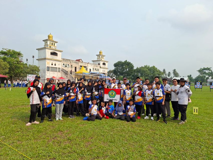 Borong 32 Emas di Kejurprov VIII Panahan Riau 2026, Pekanbaru Juara Umum