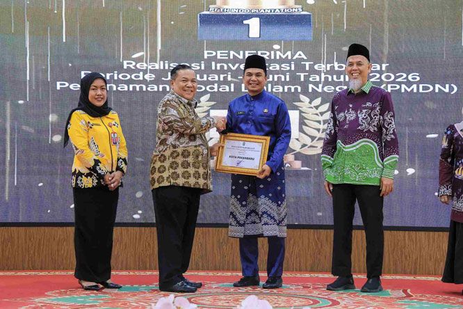 Pekanbaru Peringkat I Riau Investment Award 2026, Lampaui Target Nasional