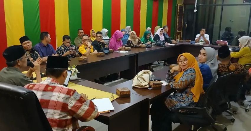 Sekitar 2.000 Peserta dari 42 Paguyuban Meriahkan Arak-arakan Keberagaman HKN di Riau