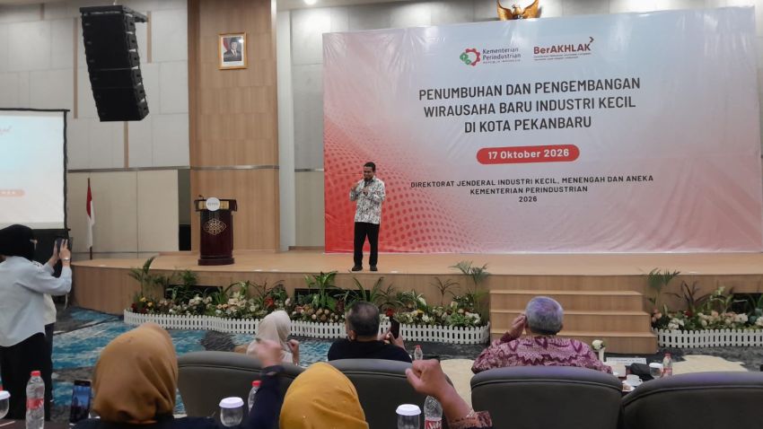Kemenperin dan Komisi VII DPR Gelar Bimtek Penumbuhan dan Pengembangan Wira Usaha Baru di Pekanbaru
