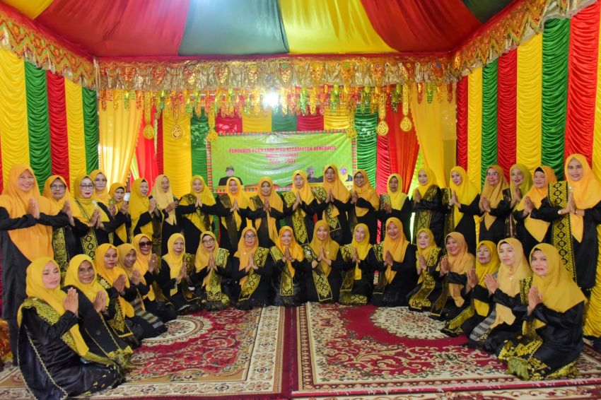 Perempuan Melayu Didorong Perkuat Pelestarian Adat
