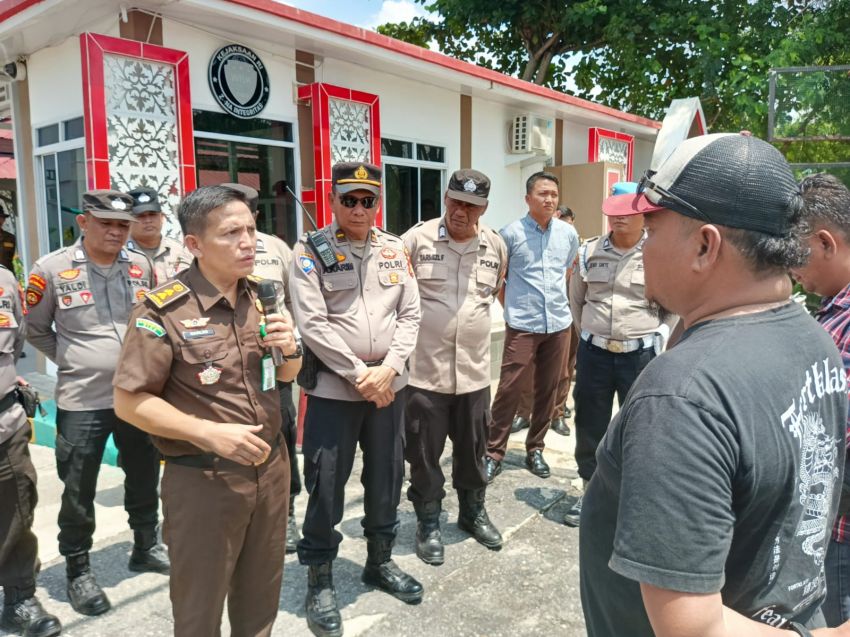 FAP-Tekal Dumai Desak Kejelasan Kasus Andi Setiawan, Kejari Belum Beri Kepastian