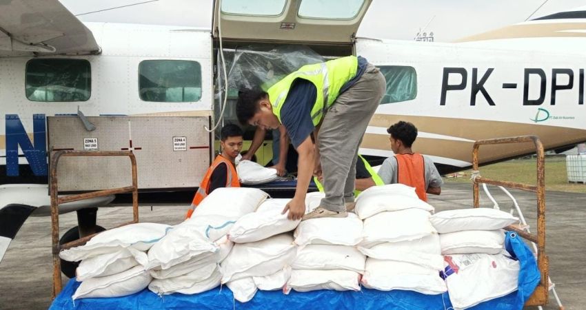 Modifikasi Cuaca Sepanjang Juli-September, 80 Ton Garam Disemai di Langit Riau