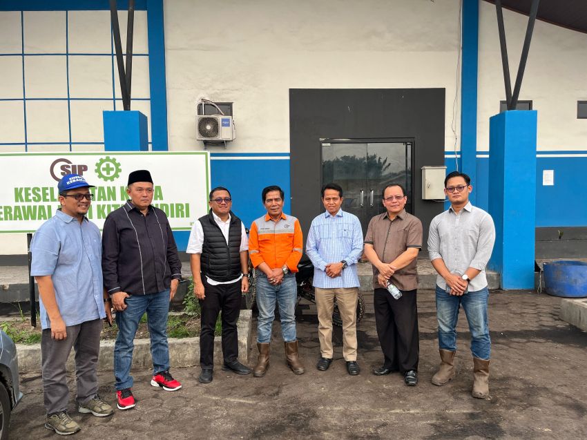 Jalan Kuala Cenaku-Rumbai Jaya Rusak Diduga Akibat Truk Batu Bara, DPRD Riau Bakal Panggil Pengusaha